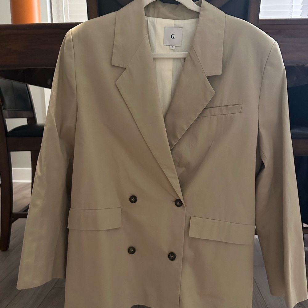 G Label by Goop Double Breasted Blazer (Gwyneth Paltrow)